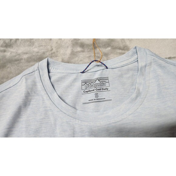 Patagonia Men's Small Fleck Blue Sleeveless Cap Cool Daily Shirt NWT - Picture 3 of 9